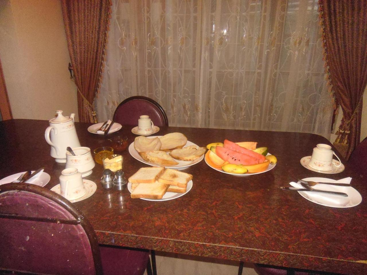 Jasmine Garden Inn Элла Экстерьер фото